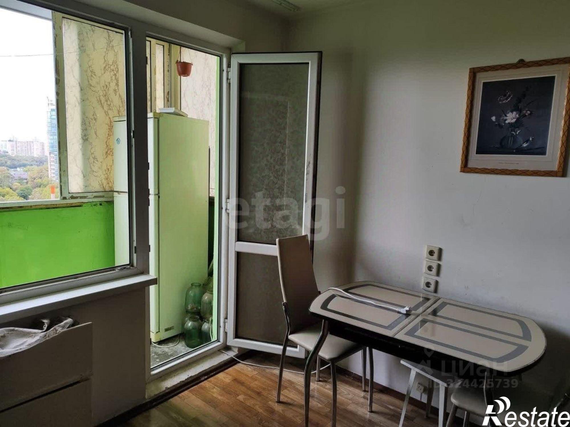 Купить квартиру за 4 650 000 рублей на улица 40 лет Победы, 33/10