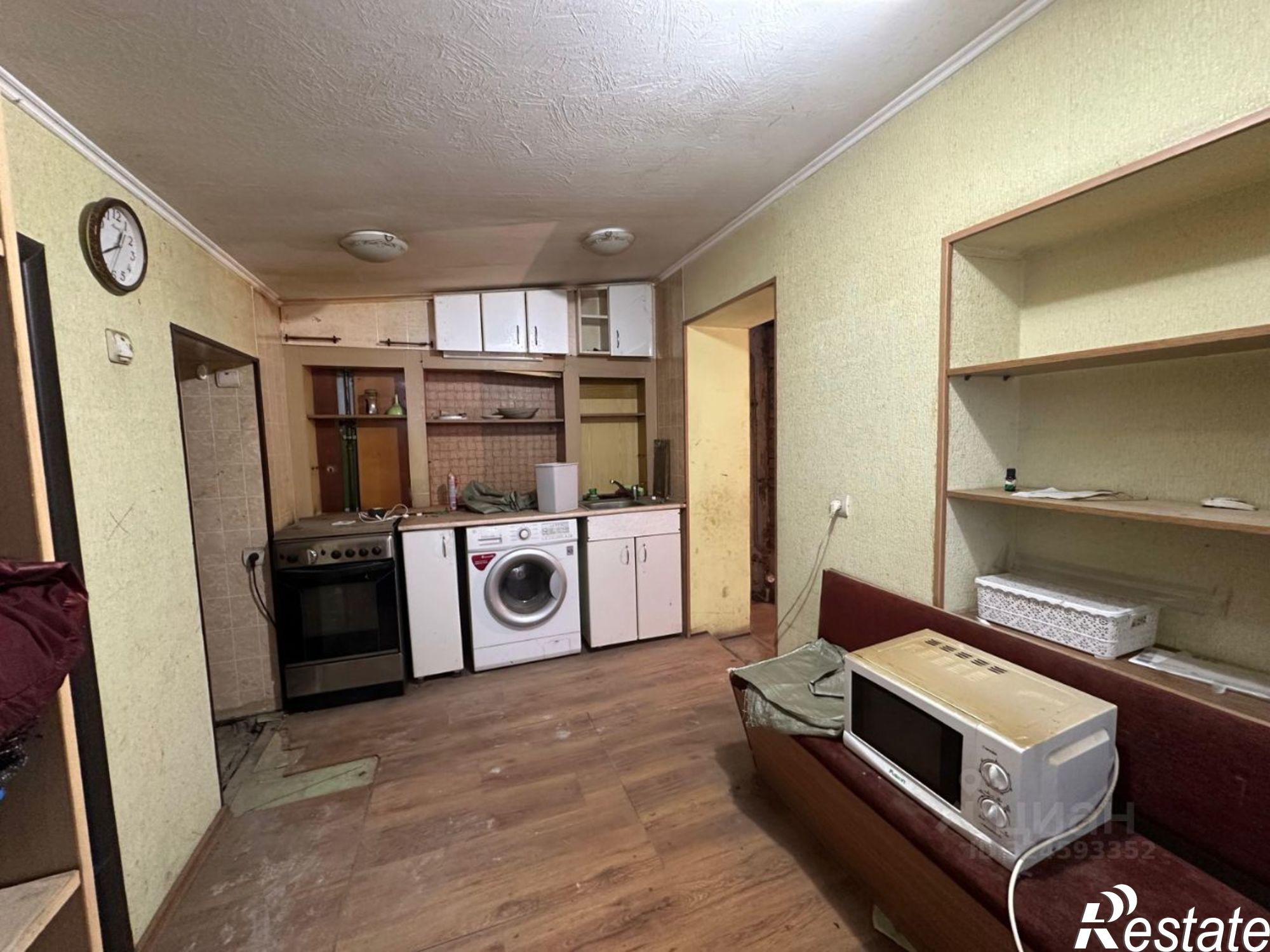 Купить квартиру за 3 000 000 рублей на улица КИМ, 12