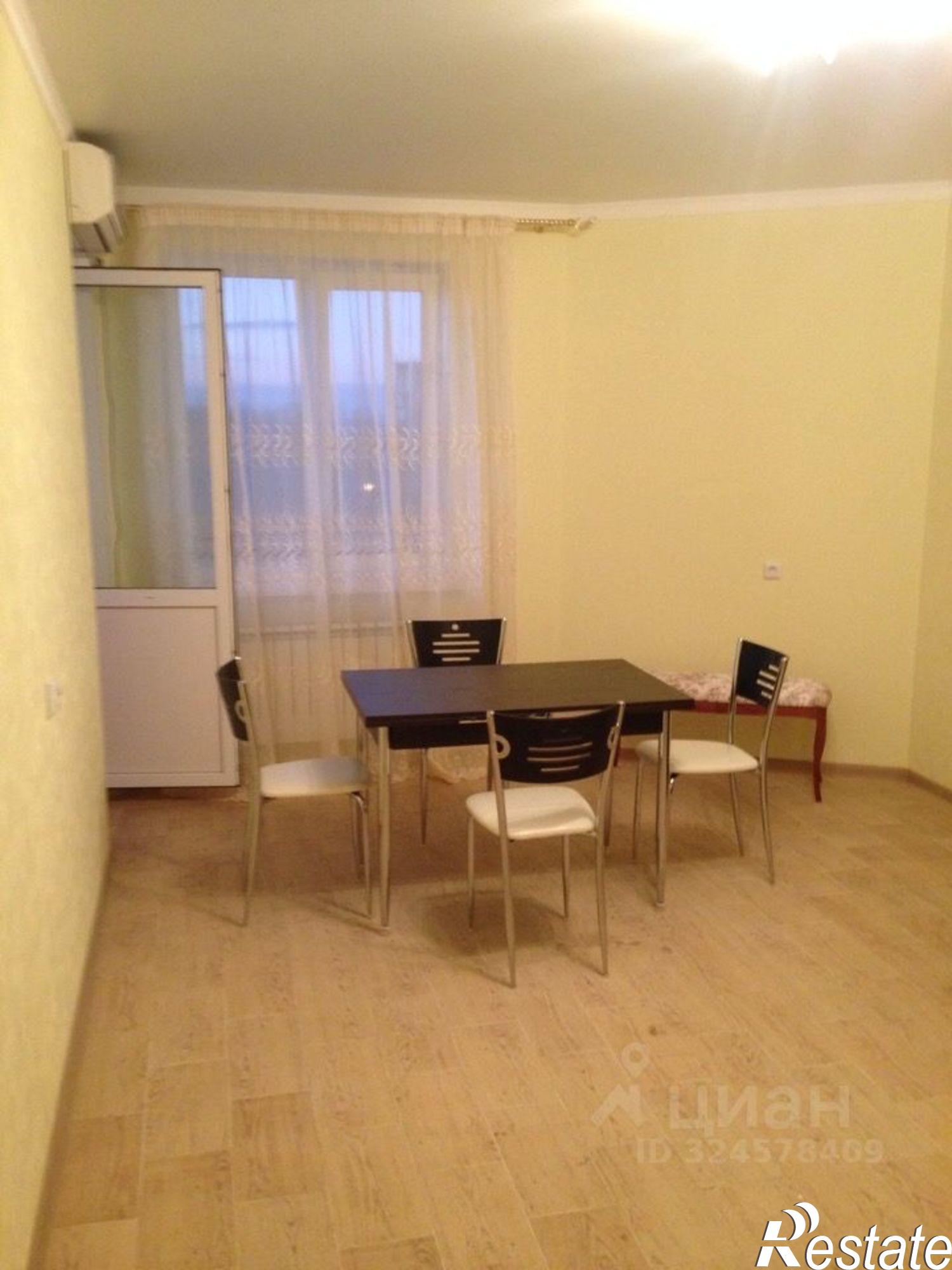 Сдать квартиру за 70 000 рублей на улица Кубанская Набережная, 31/1