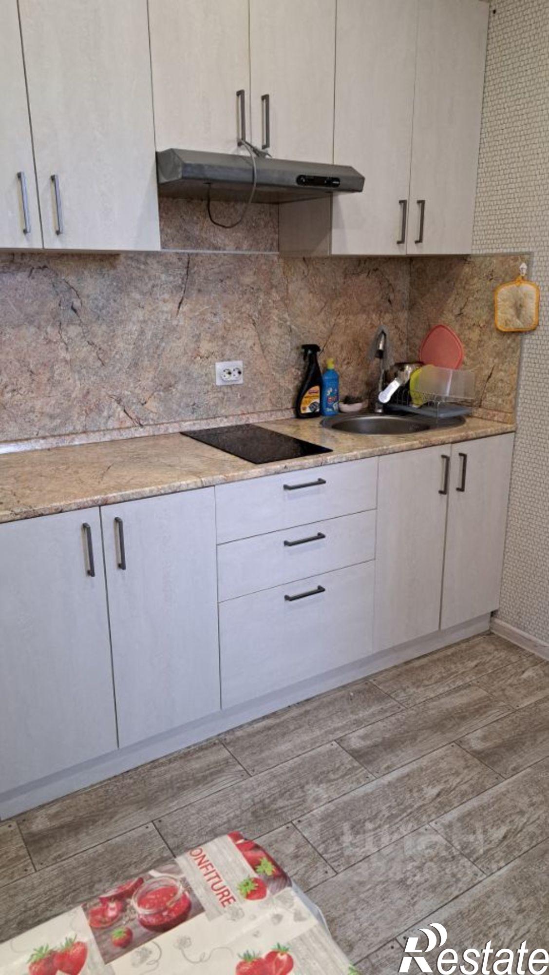 Сдать квартиру за 20 000 рублей на улица Западный Обход, 42 к7