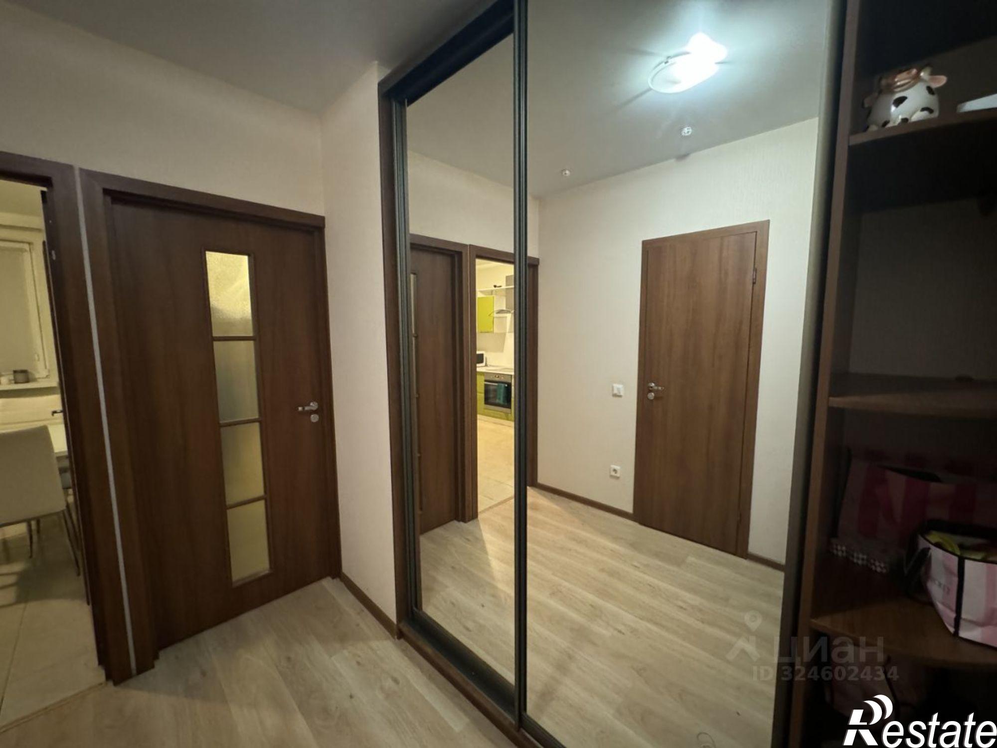 Сдать квартиру за 21 500 рублей на улица Западный Обход, 42 к1