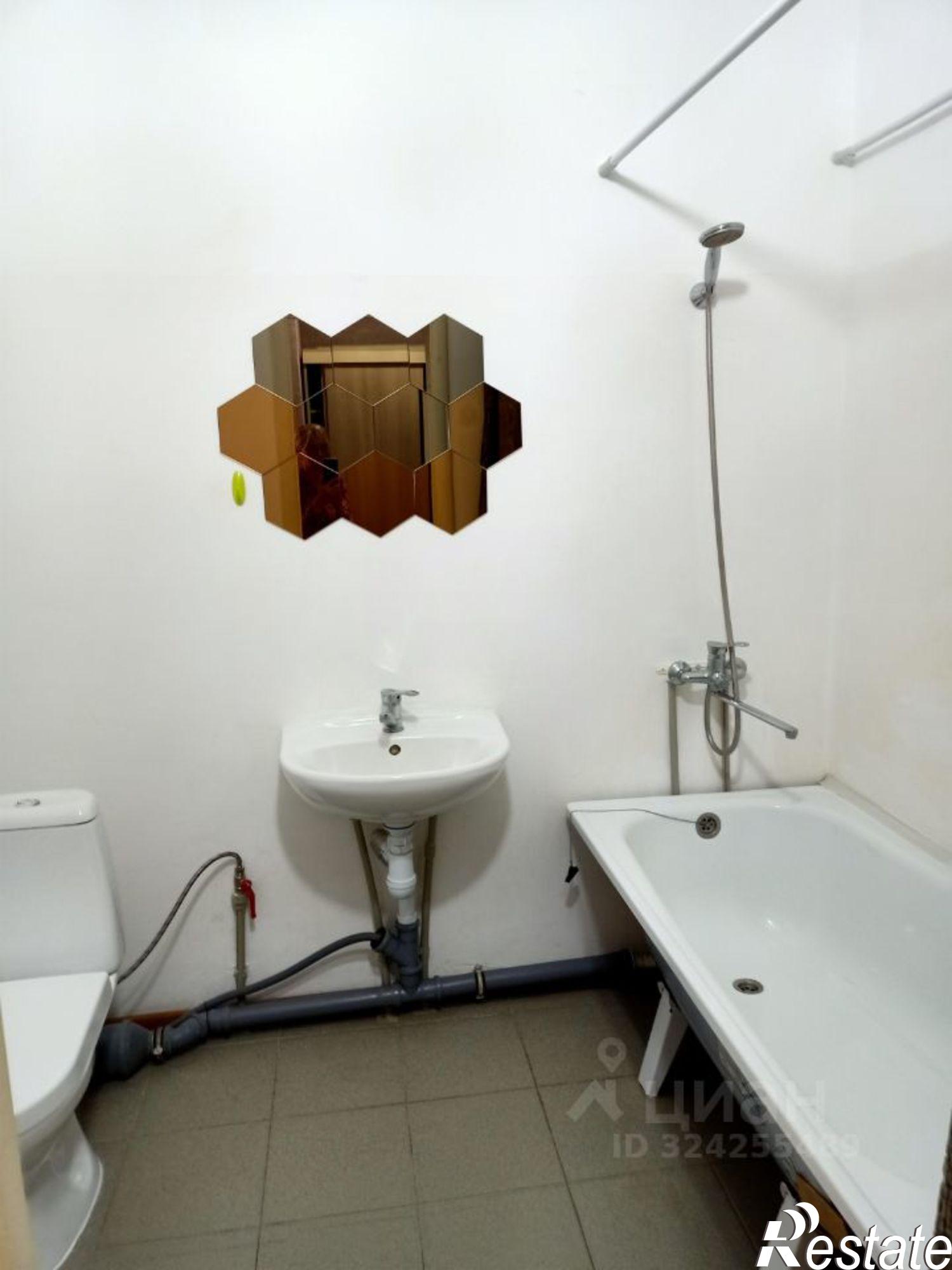 Сдать квартиру за 24 000 рублей на улица Байбакова, 2/1