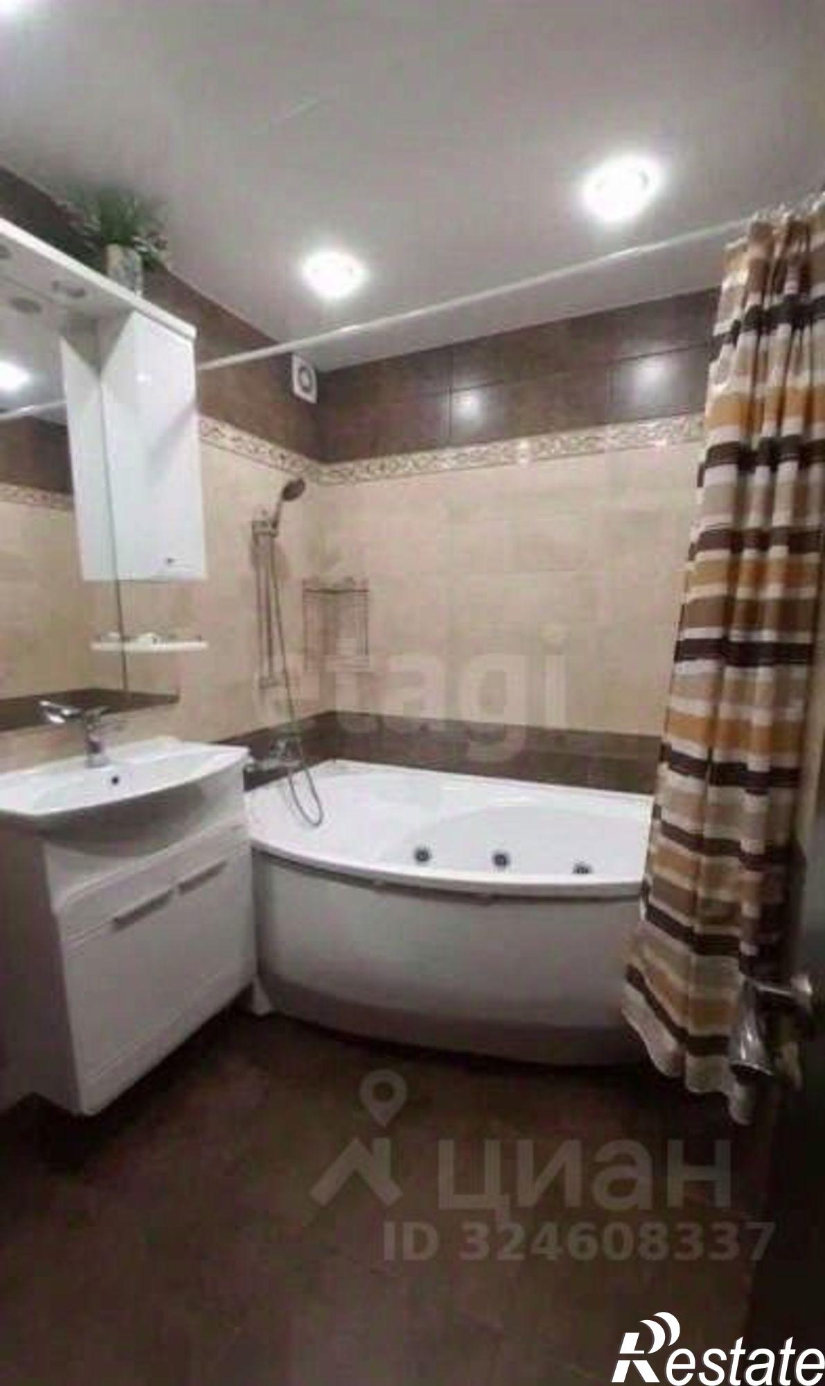 Сдать квартиру за 35 000 рублей на Восточно-Кругликовская улица, 67