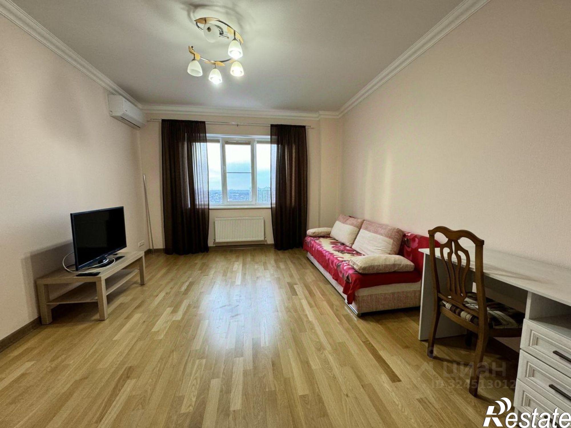 Сдать квартиру за 30 000 рублей на улица имени Володи Головатого, 172