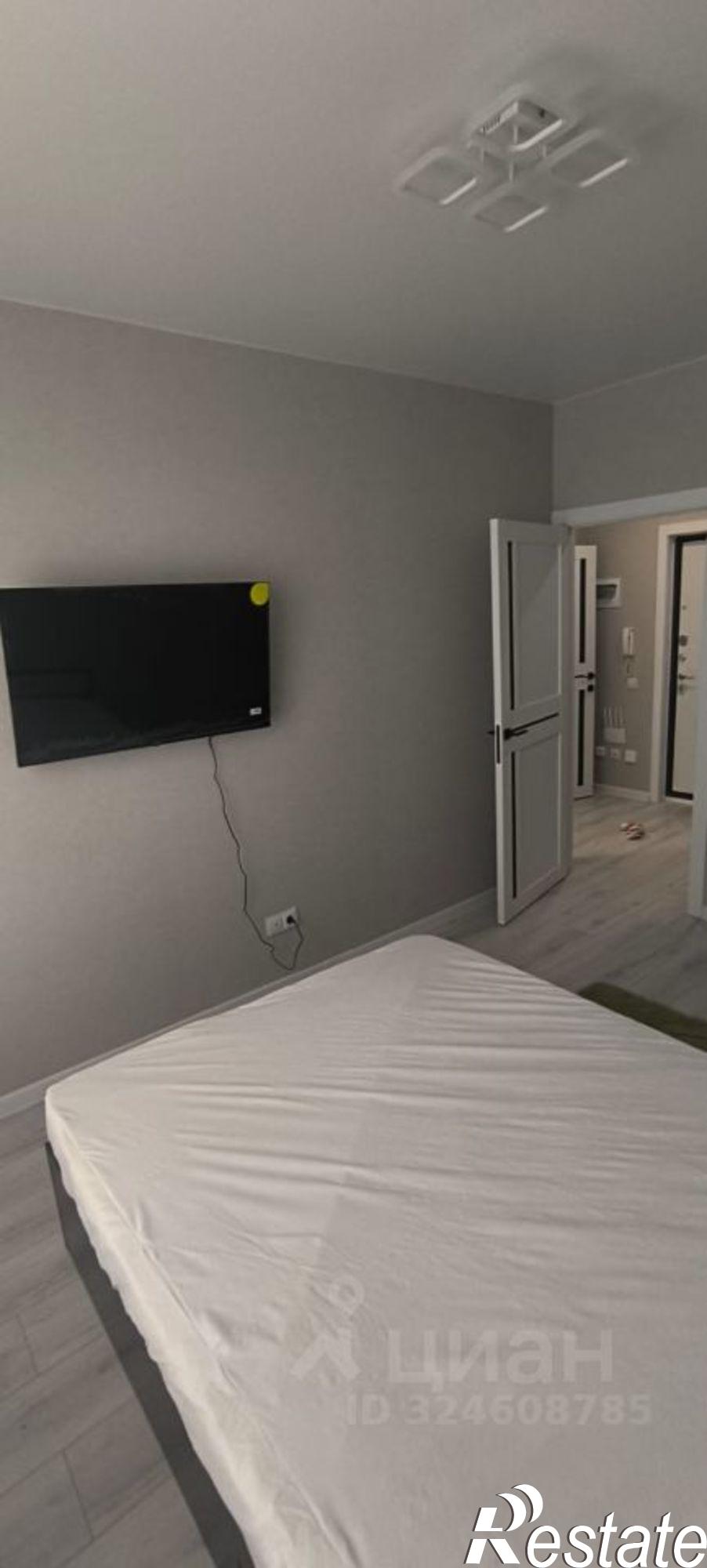 Сдать квартиру за 25 000 рублей на улица имени Генерала Корнилова, 16 к1