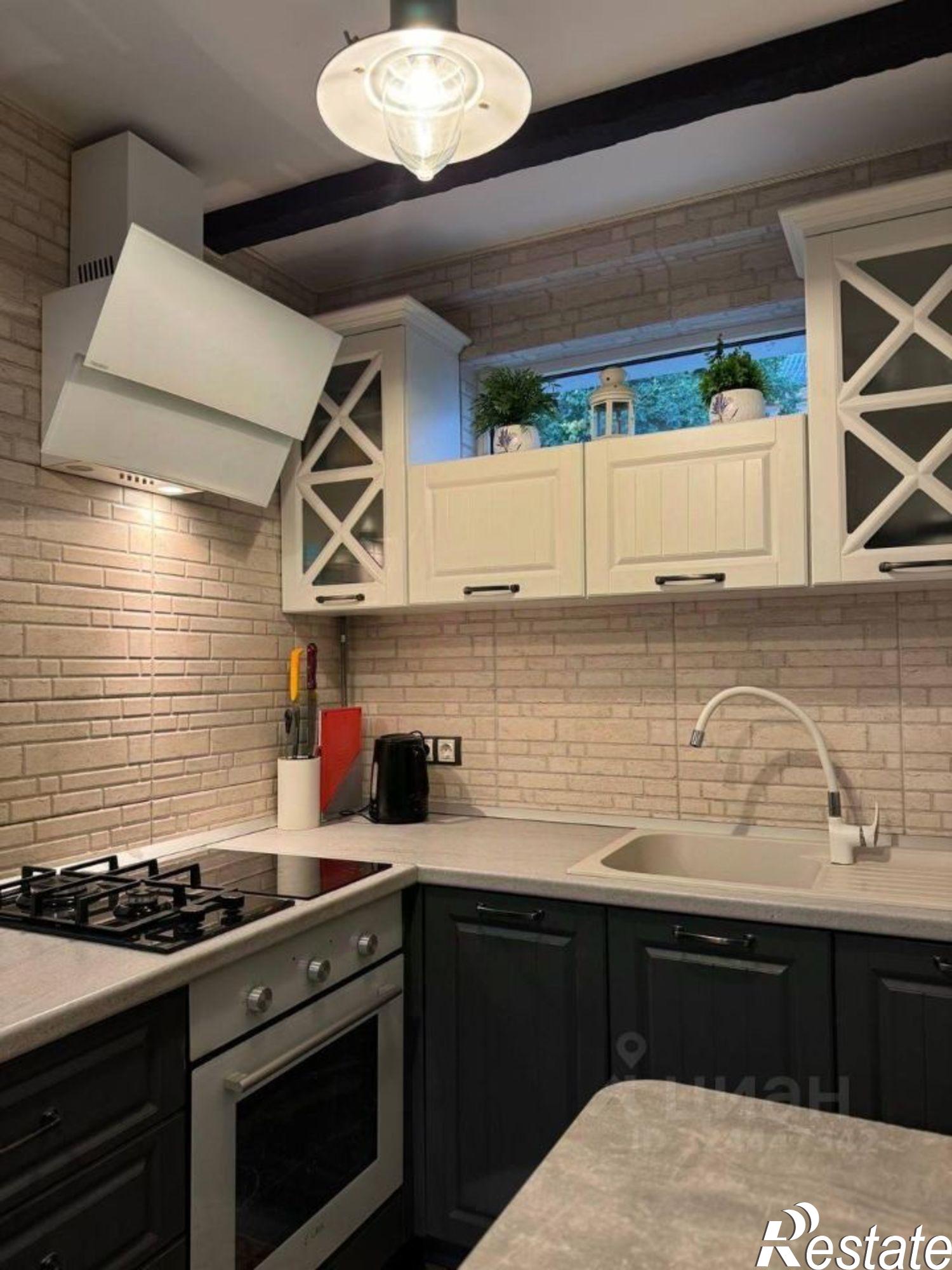 Сдать дачу, дом, коттедж за 55 000 рублей на 1-й проезд Ломоносова, 16