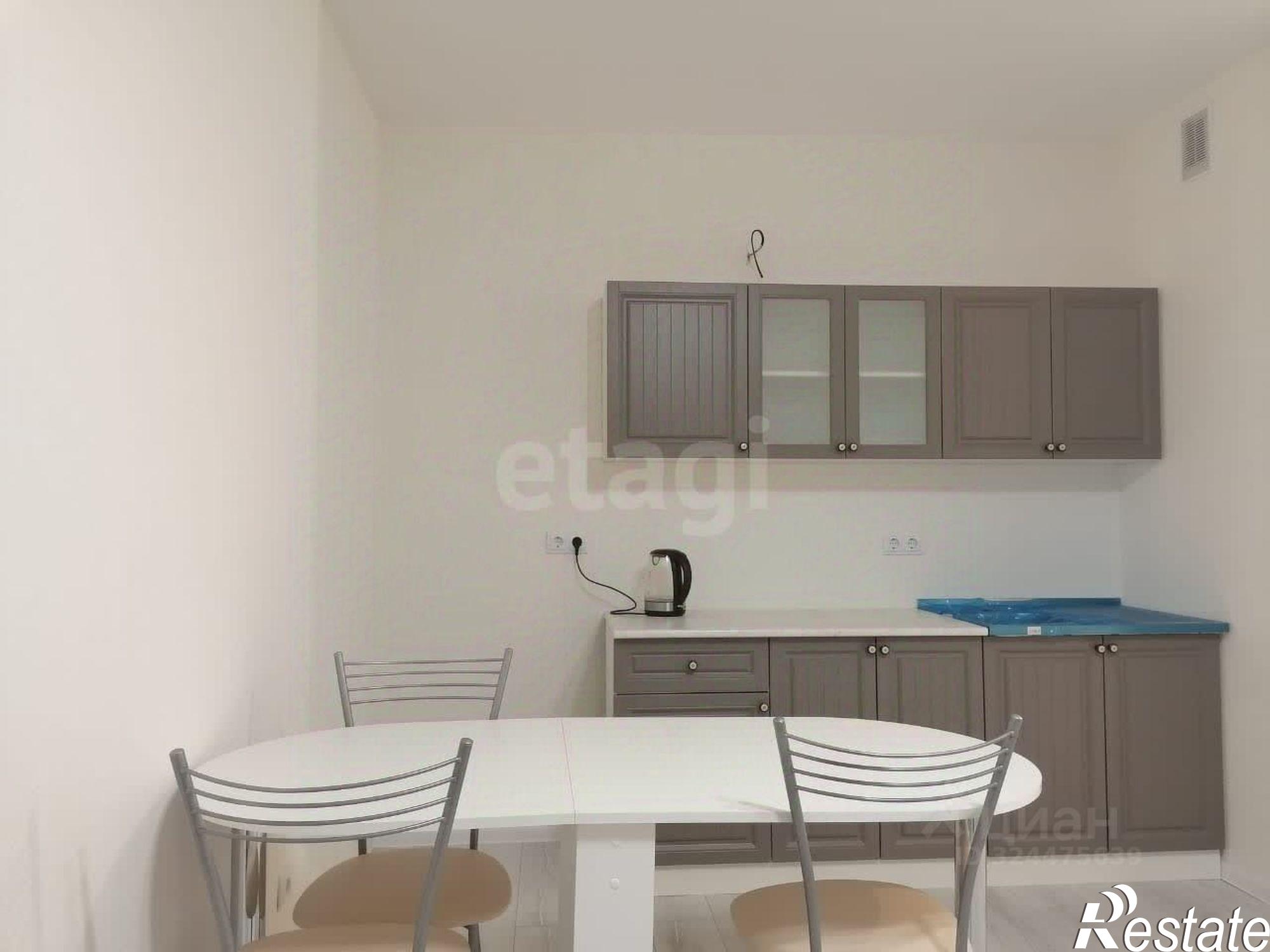 Сдать квартиру за 28 000 рублей на улица Скандинавская, 1 к3