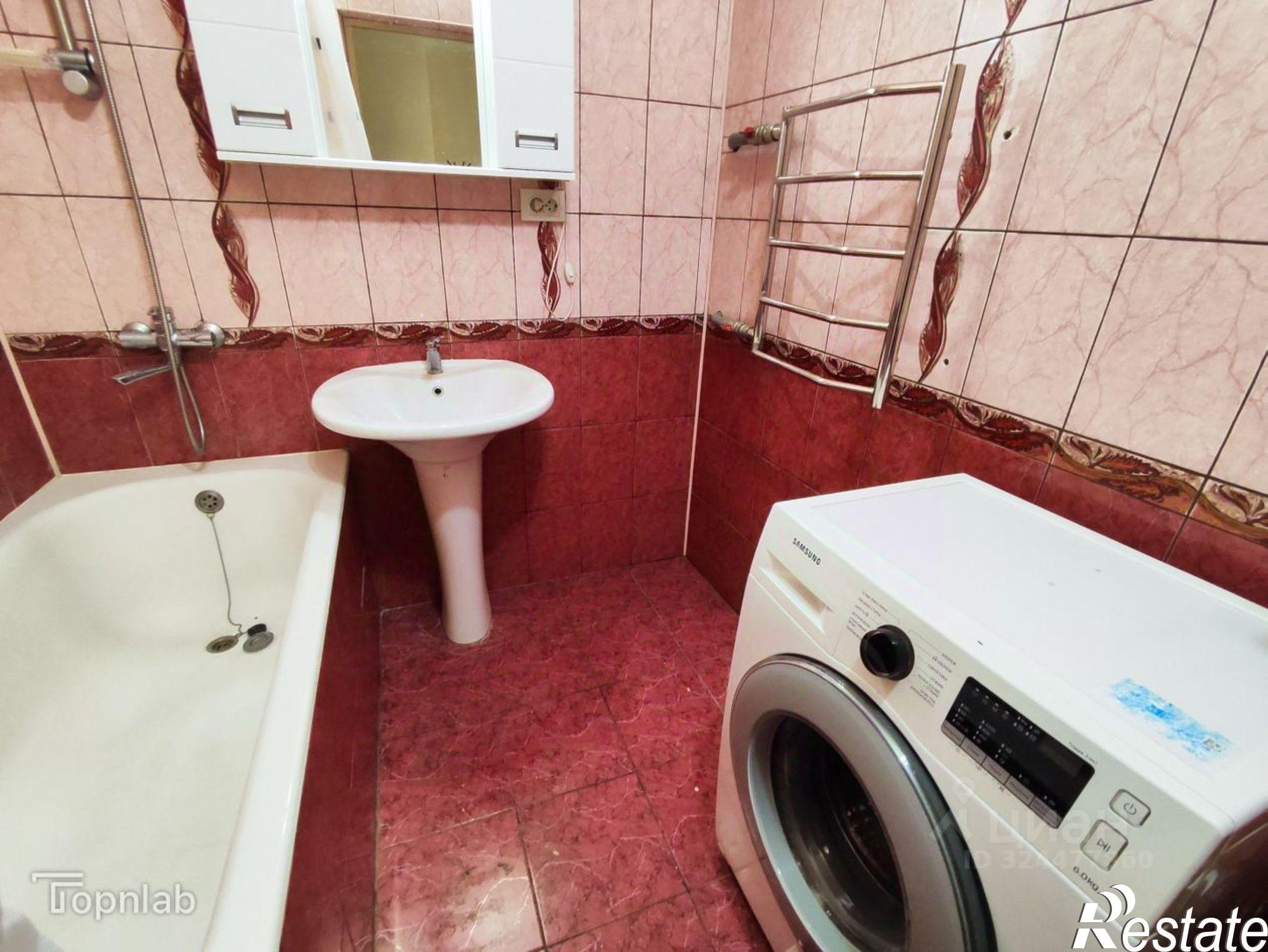 Сдать квартиру за 45 000 рублей на улица имени Володи Головатого, 172