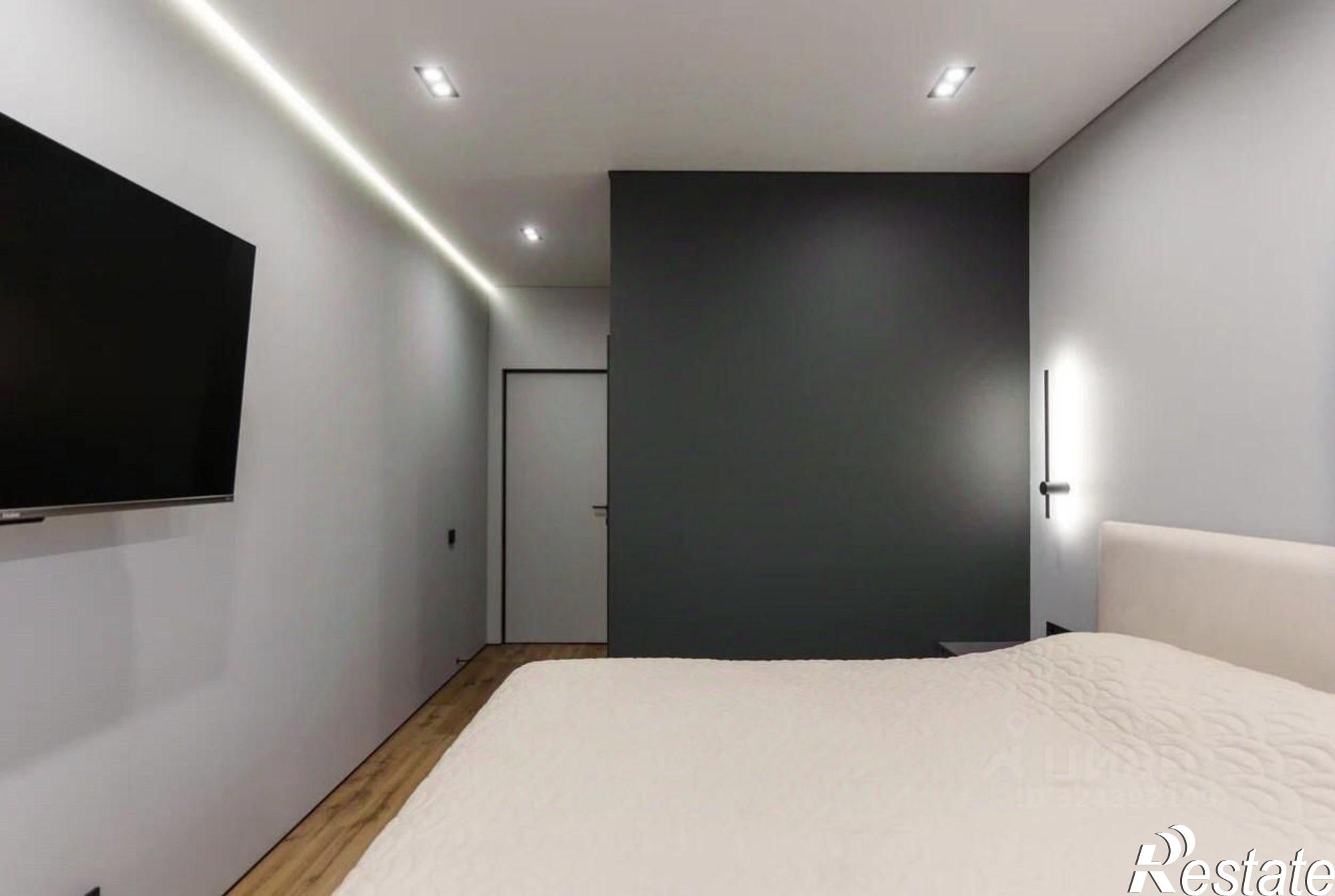 Купить квартиру за 10 490 000 рублей на улица Григория Булгакова, 8 к1