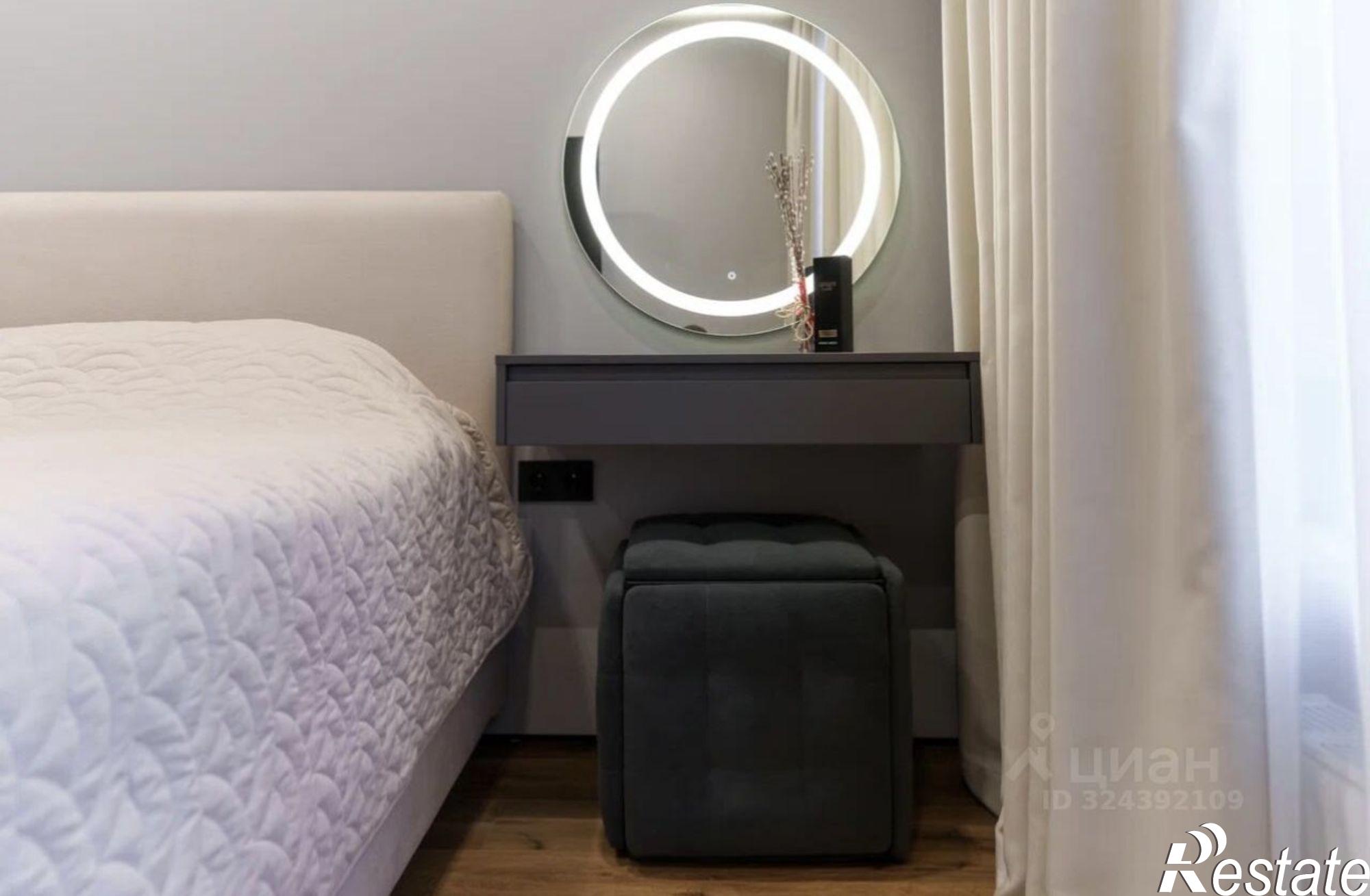 Купить квартиру за 10 490 000 рублей на улица Григория Булгакова, 8 к1