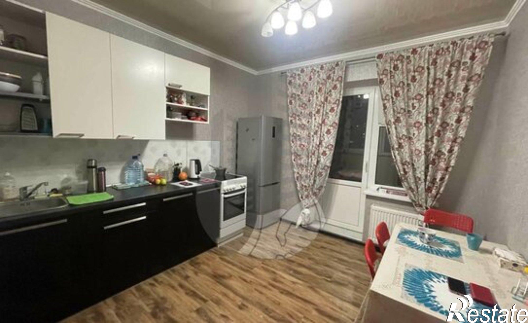 Купить квартиру за 6 700 000 рублей на Восточно-Кругликовская улица, 26