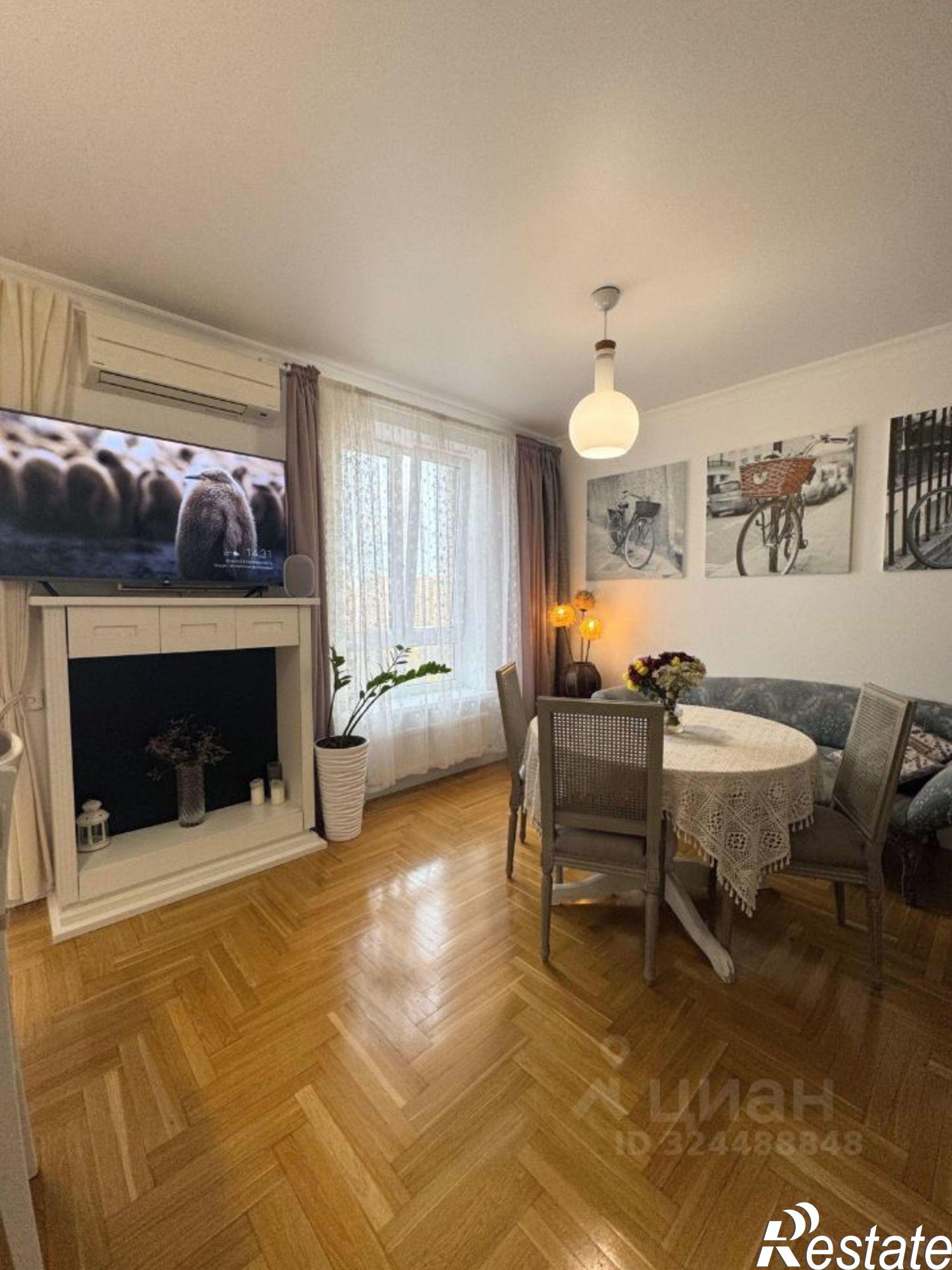 Сдать квартиру за 150 000 рублей на Совхозная улица, 1 к2