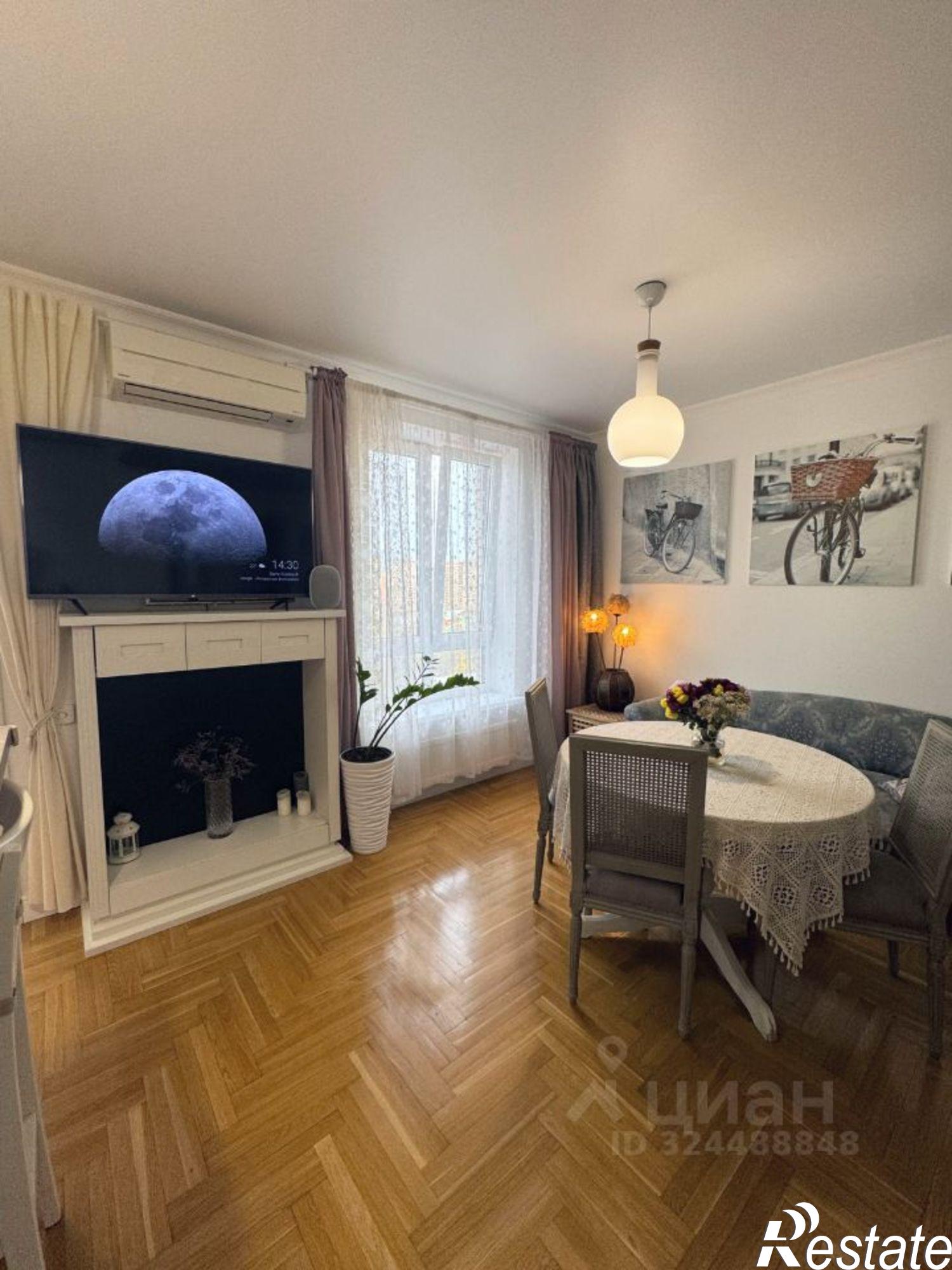 Сдать квартиру за 150 000 рублей на Совхозная улица, 1 к2