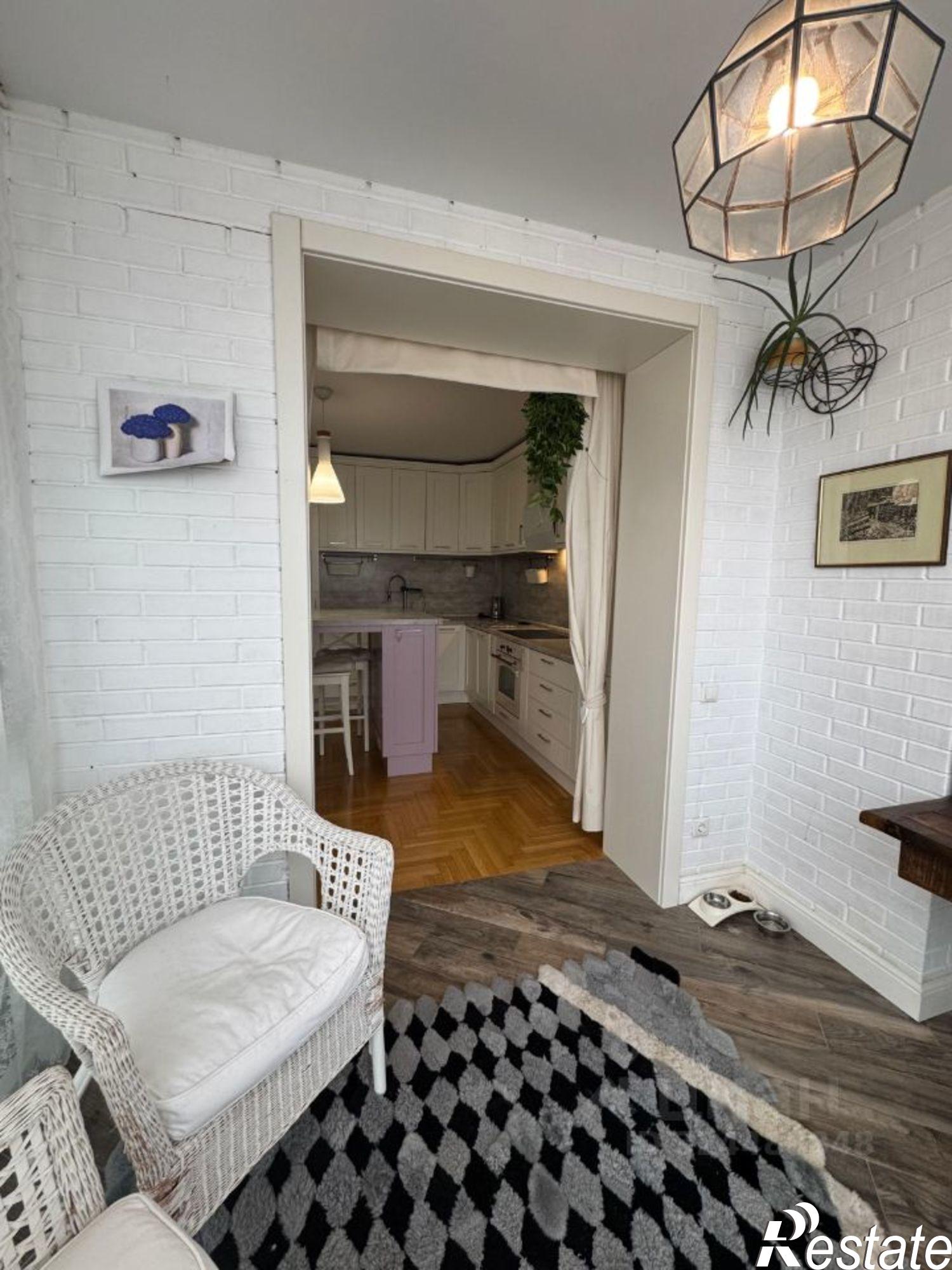 Сдать квартиру за 150 000 рублей на Совхозная улица, 1 к2