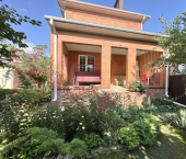 коттедж 160 кв м им. Шевченко ул.