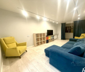 3-комн, 60кв м, этаж 9/10 улица Полины Осипенко, 141