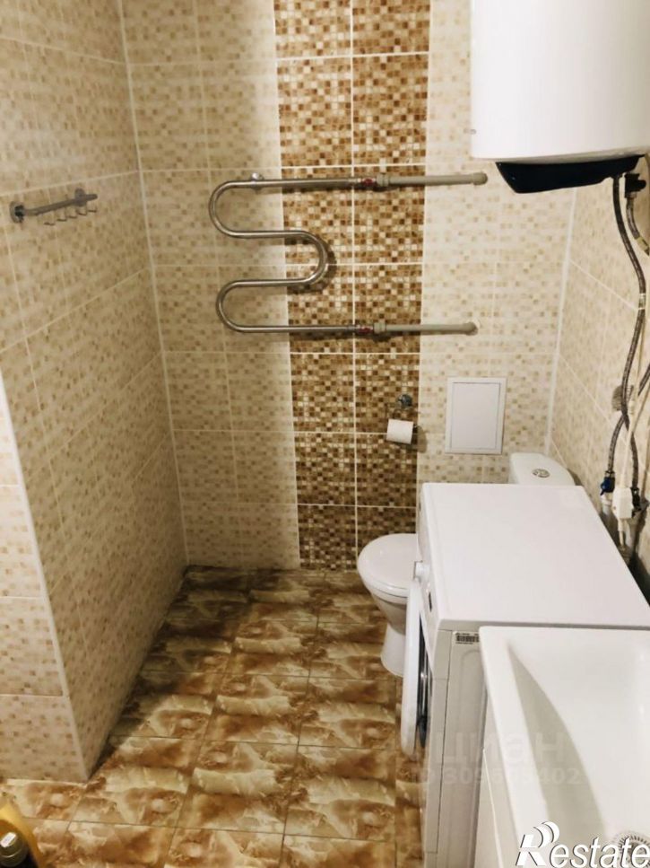 1-комн квартира улица 40 лет Победы, 141,  д. 141