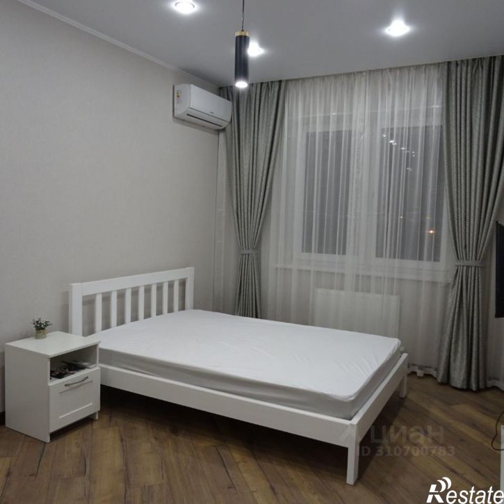 1-комн квартира улица Дзержинского, 110А к1,  д. 110А к1