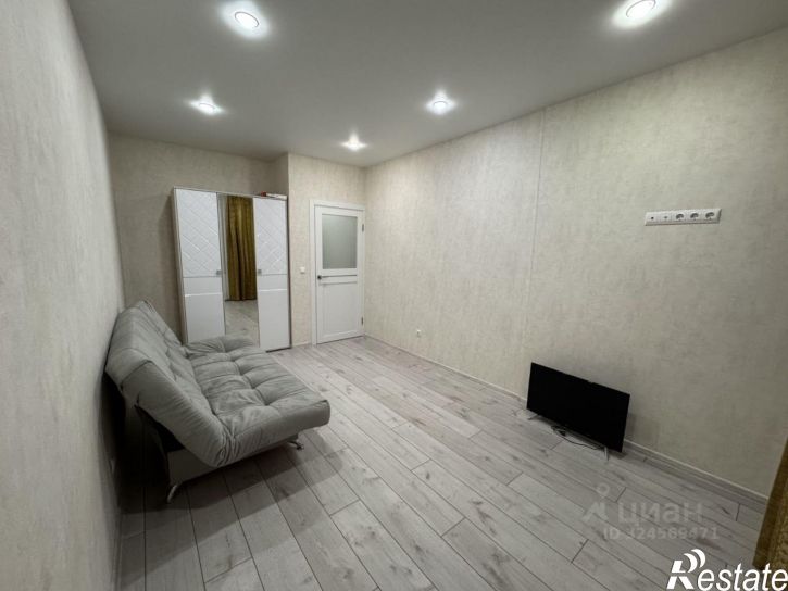 1-комн квартира улица Снесарева, 10,  д. 10