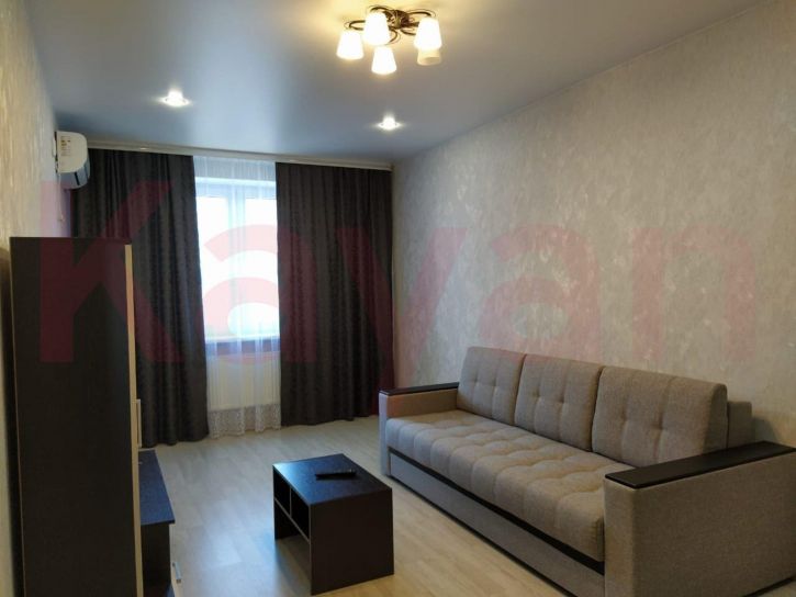 2-комн квартира им. Евгении Жигуленко ул.