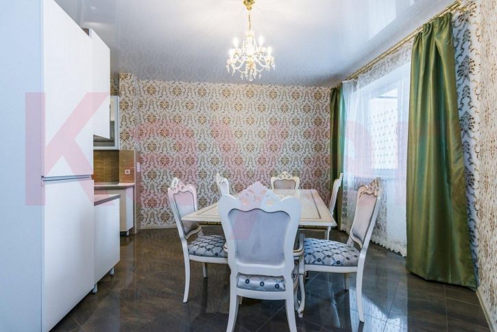 3-комн квартира Октябрьская ул.