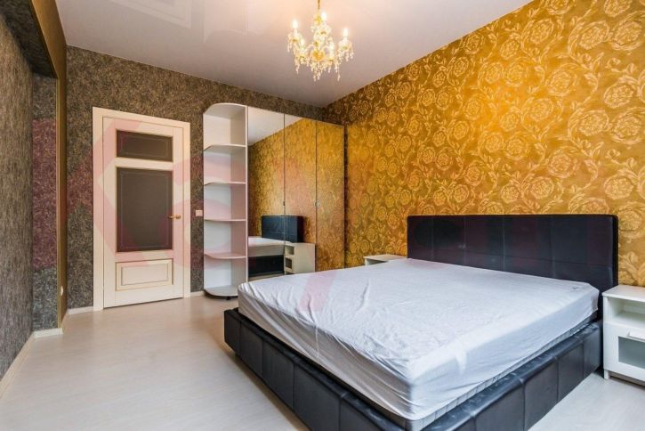 3-комн квартира Октябрьская ул.