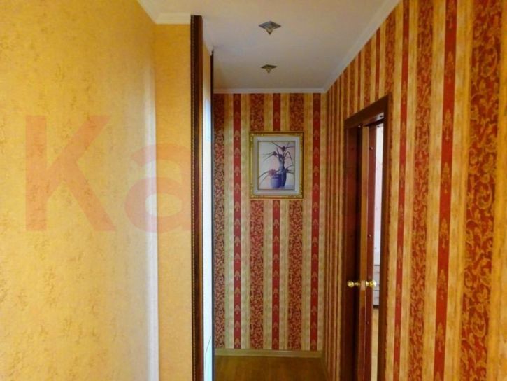 3-комн квартира Чекистов проспект