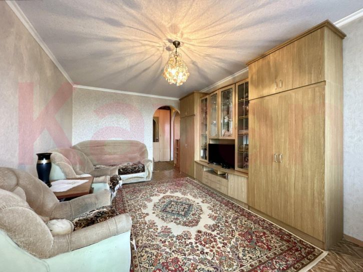 4-комн квартира Дзержинского ул.