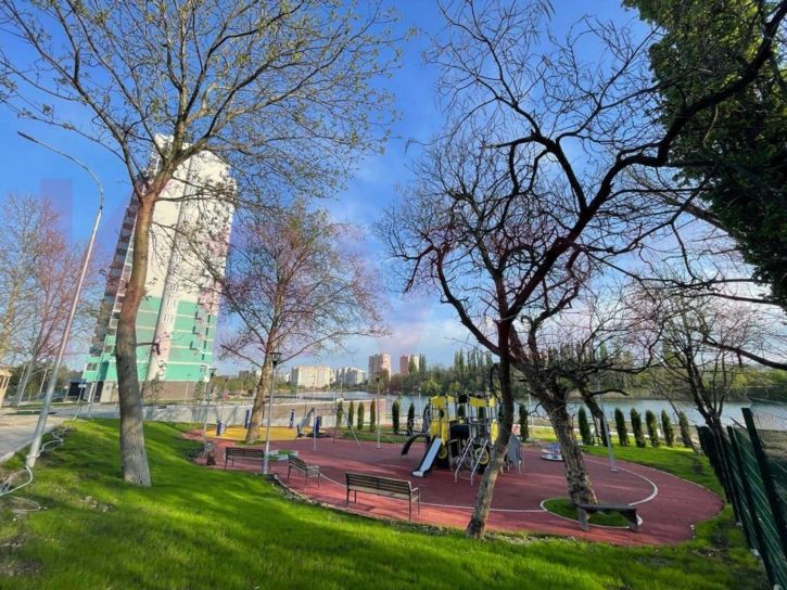 3-комн квартира им. Селезнева ул.