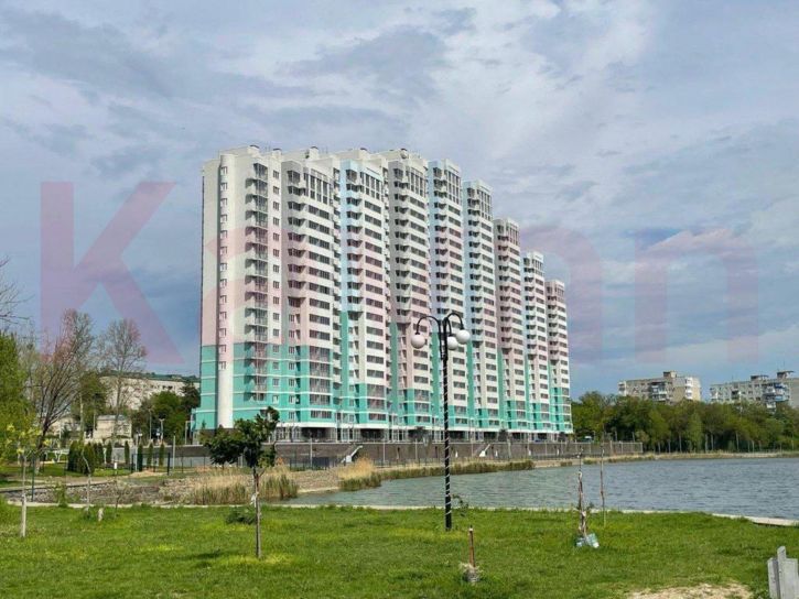 3-комн квартира им. Селезнева ул.