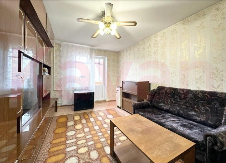 3-комн квартира Чекистов проспект