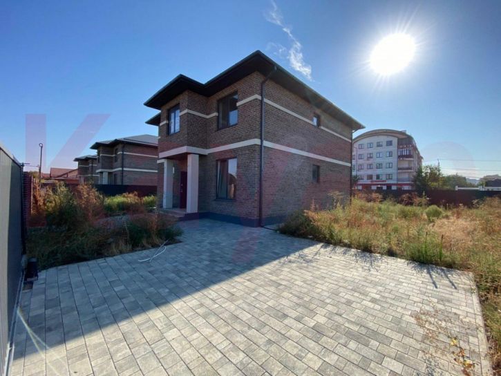 Коттедж/дом Средняя ул.