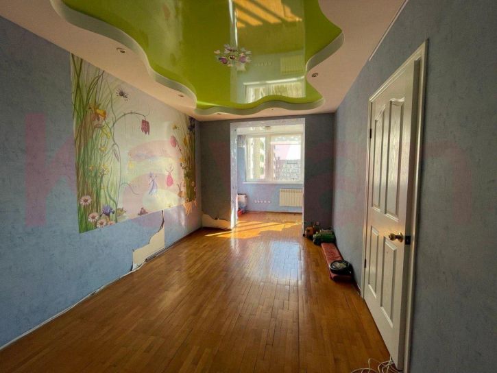 4-комн квартира Гимназическая ул.