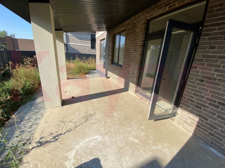 Коттедж/дом Средняя ул.