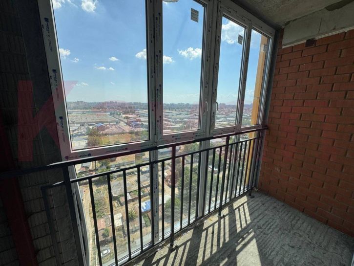 1-комн квартира в новом доме Уральская ул.