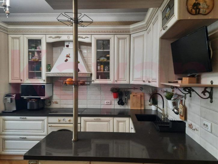 3-комн квартира Октябрьская ул.