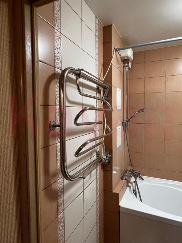 3-комн квартира Алтайская ул.