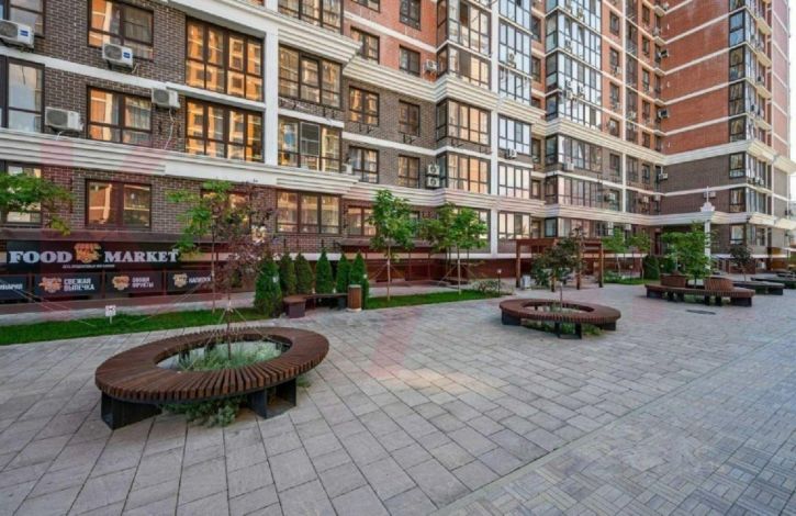 2-комн квартира Новороссийская ул.