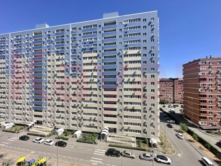 2-комн квартира Российская ул.