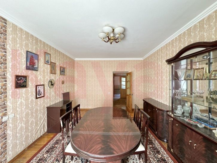 4-комн квартира им. Яна Полуяна ул.