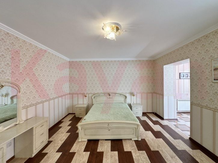 4-комн квартира им. Яна Полуяна ул.