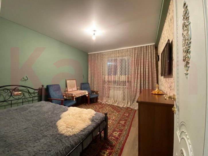 3-комн квартира Чекистов проспект