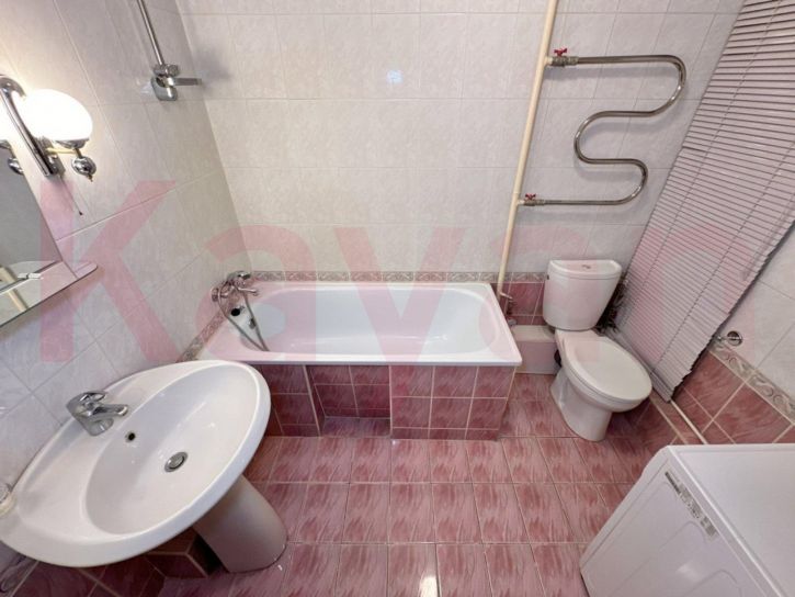 1-комн квартира Чекистов проспект