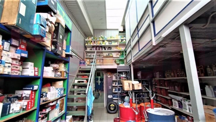 Производственное помещение им. Болотникова ул.