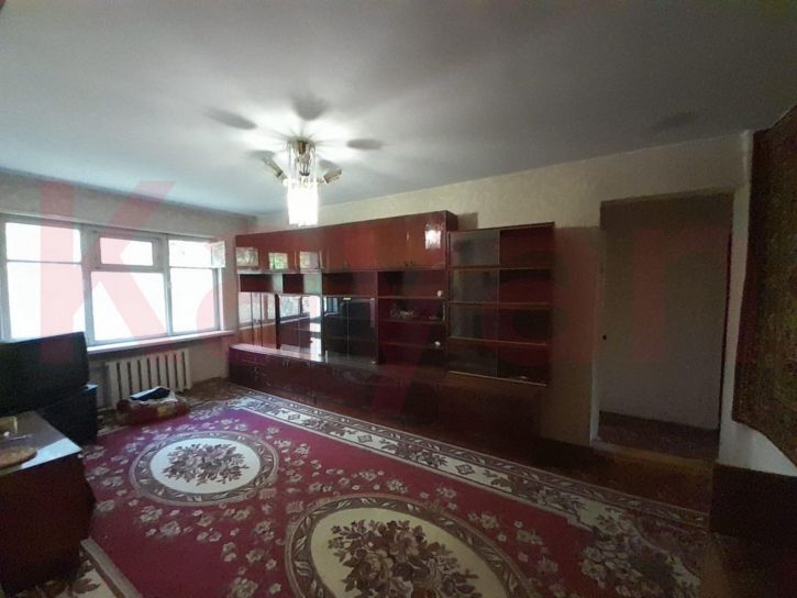 3-комн квартира 2-я Пятилетка ул.