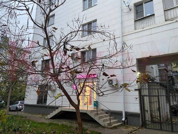 2-комн квартира Офицерская ул.