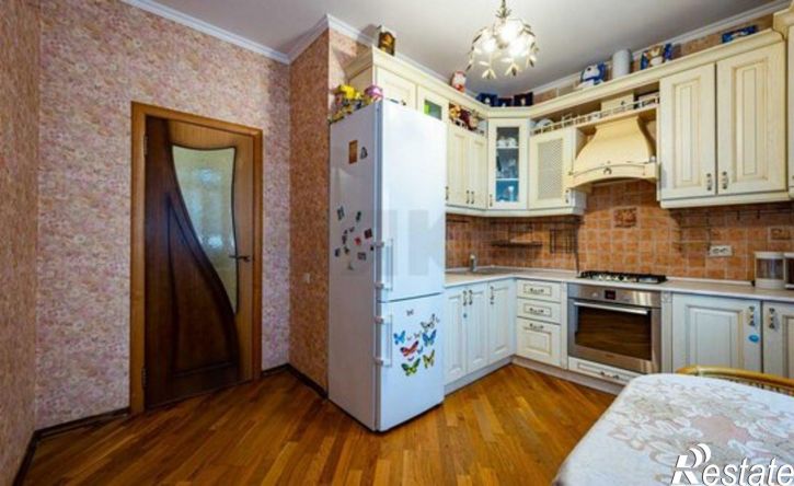 2-комн квартира ул им. Серова, 50,  д. 50