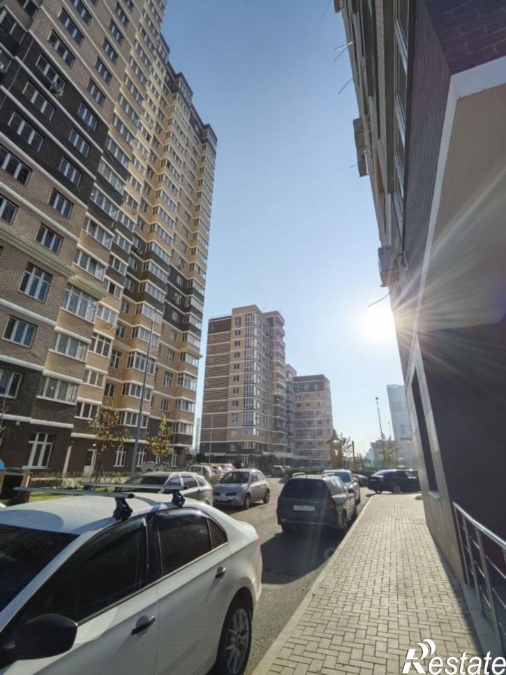 3-комн квартира улица Мурата Ахеджака, 12 к10,  д. 12 к10