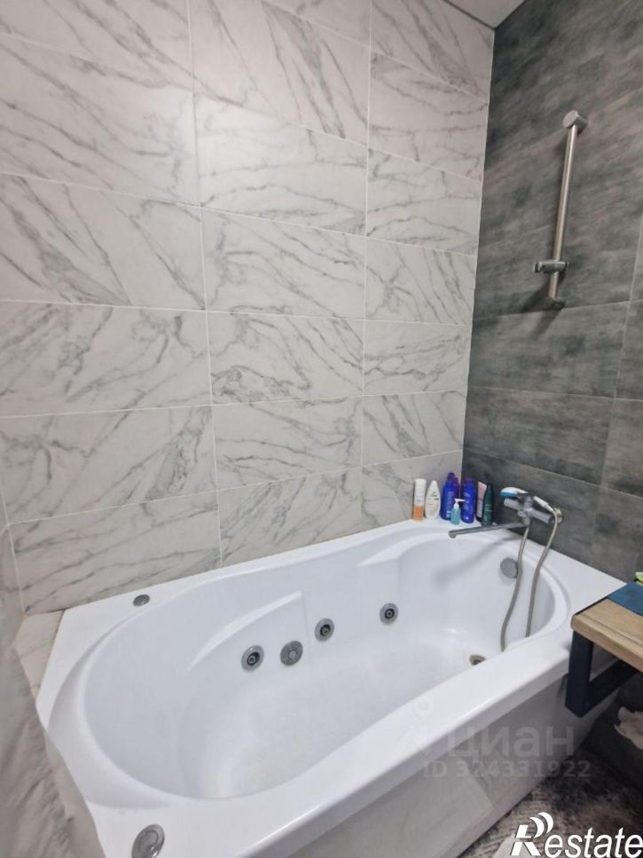 1-комн квартира улица им. Героя Яцкова И.В., 19,  д. 19