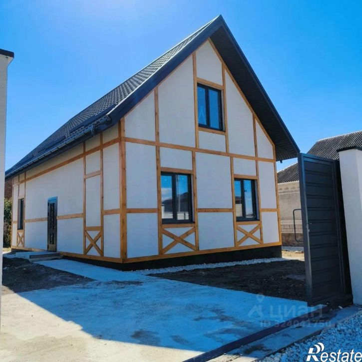 Коттедж/дом улица имени Кронида Обойщикова, 32,  д. 32